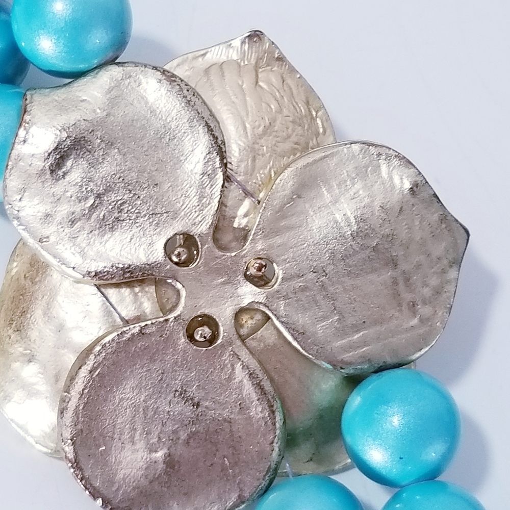 VINTAGE Hawaiian Bead Necklace with Flower - Picture 4 of 7
